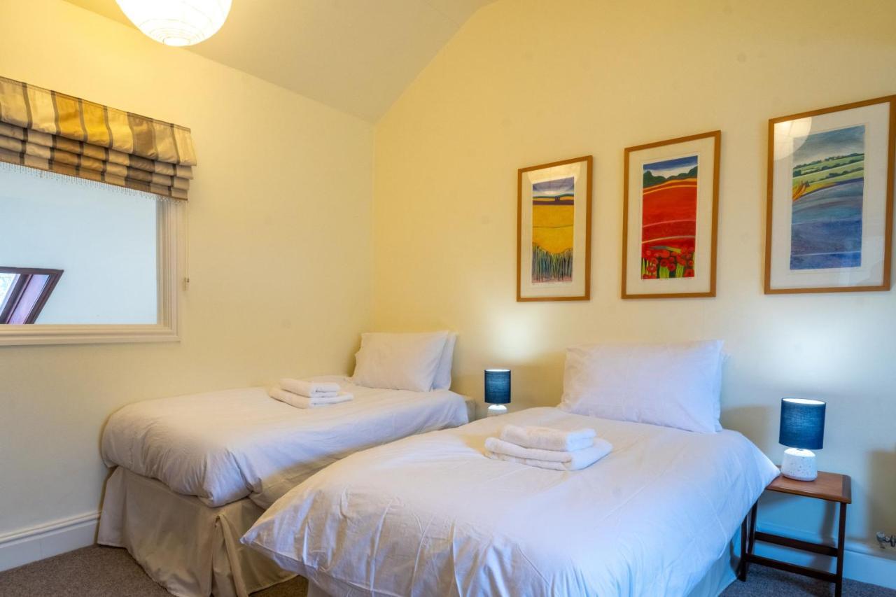 Tree Tops At The Falls - Great For Families, Central Location With Parking Ambleside Exterior foto